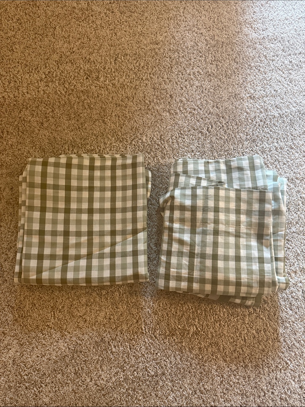 Anthropologie cotton linen Green Gingham Window Curtains. Set of 2. - Picture 3 of 3
